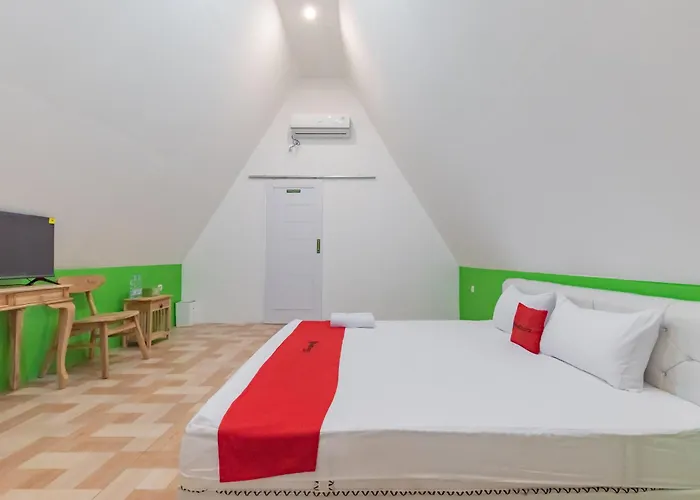 Reddoorz Syariah Plus Near Sukabumi Station