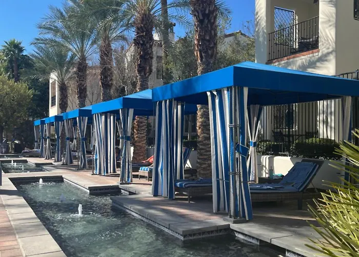 Beautiful Casita With Balcony, La Quinta Legacy Villas