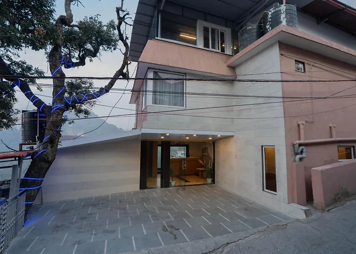 Super Hotel By Perfectstayz Mall Road