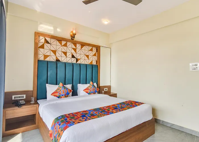 Jingle Tree Resort In Arambol