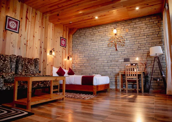 Kasar Himalaya Holiday Resort, Binsar Rd