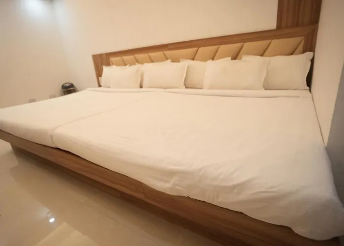 Hotel Shanti International