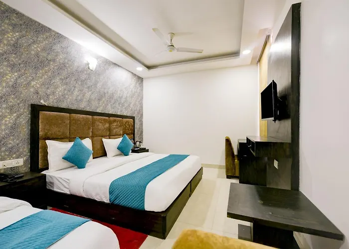 The Atlantes Suite Near Delhi Airport