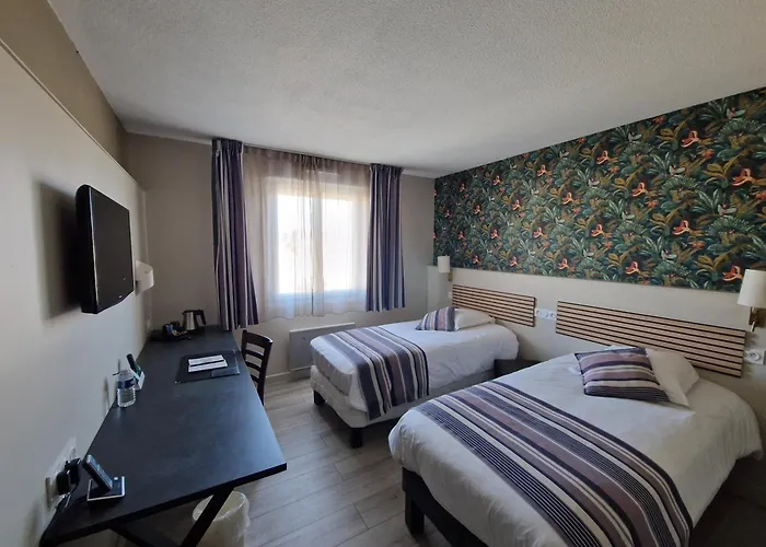 Hotel Restaurant l'Amandois Saint-Amand-Mont-Rond
