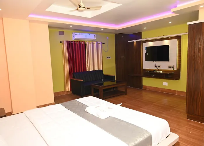 Hotel Tulusi Inn, Bolpur, Shantiniketan