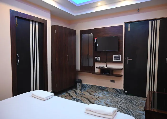 Hotel Tulusi Inn, Bolpur, Shantiniketan