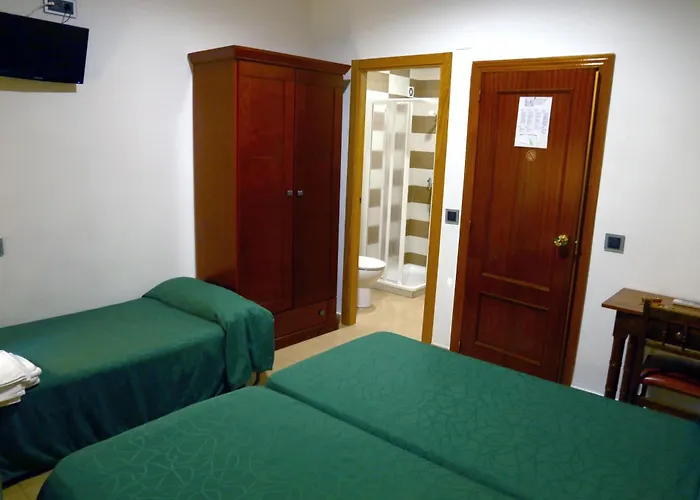Hostal Muralla Plasencia