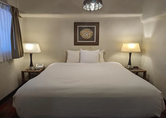 Sagebrush Inn & Suites