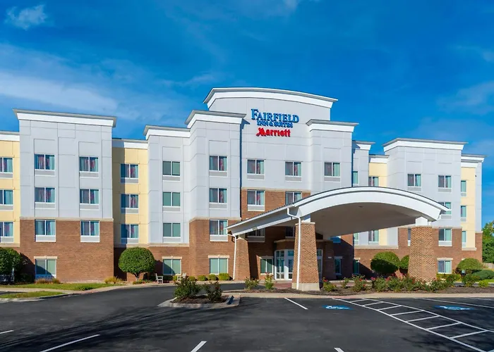 Fairfield Inn & Suites Kansas City Overland Park