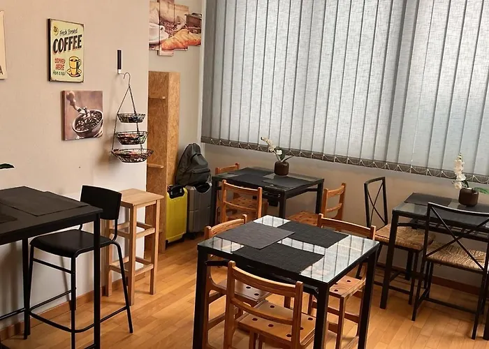 Bed and Breakfast Factory Design Neapel