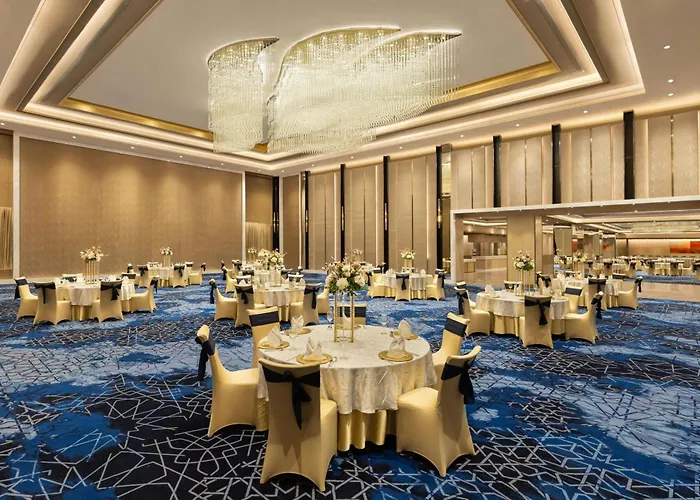 Courtyard By Marriott Bhopal