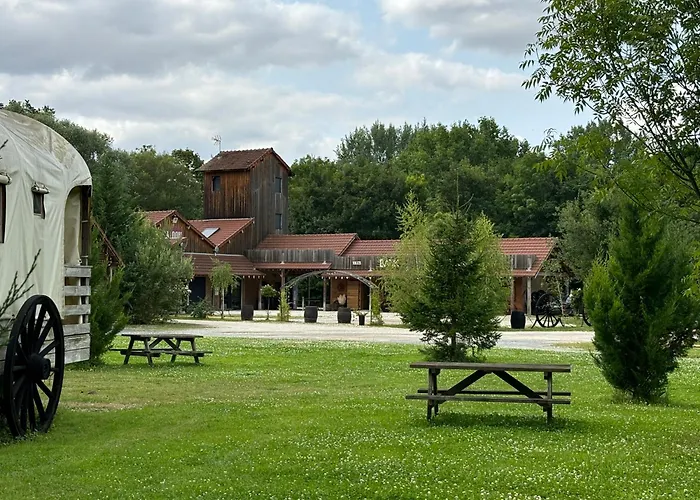 Western City Barberey-Saint-Sulpice