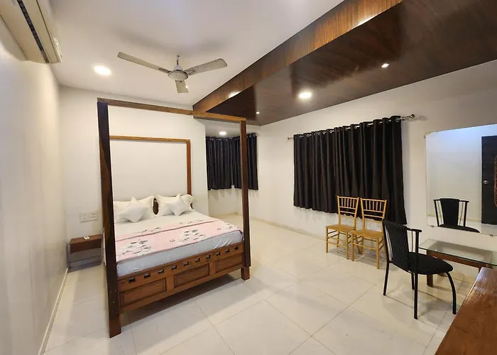 Kuber Hotel