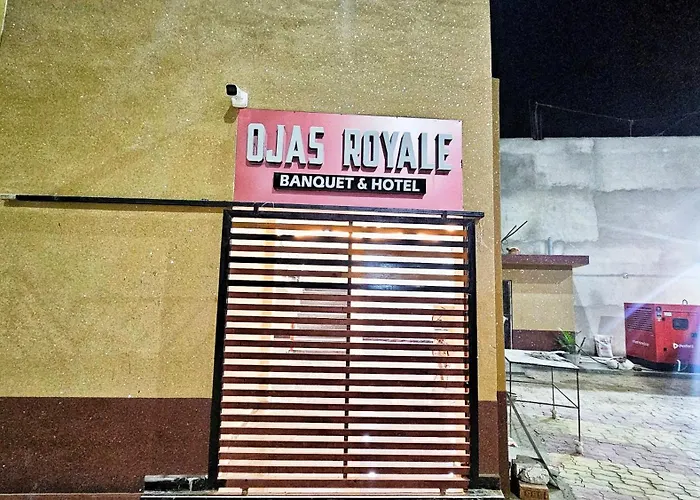 Ojas Royale - Banquet And Hotel