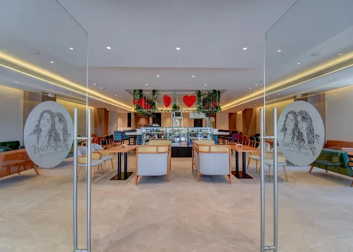 The Ssk Solitaire Boutique Hotel And Spa