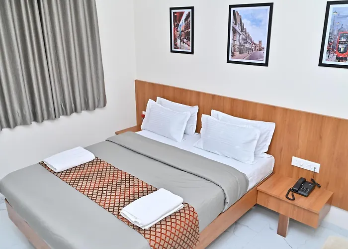 Hotel Sai Sneha