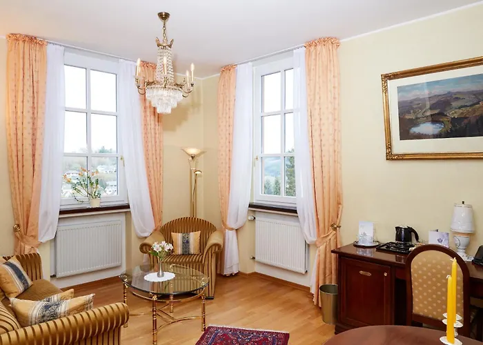 Schlosshotel Kurfuerstliches Amtshaus Dauner Burg