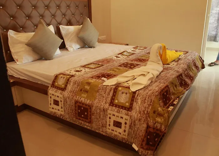 Hotel Skylark