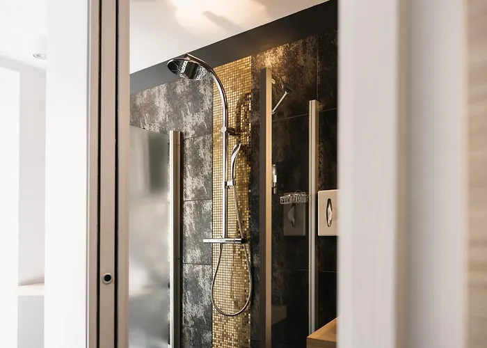 Urban Style Hotel Les Fleurines Villefranche-de-Rouergue