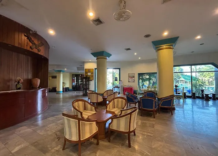 Royal Mekong Riverside Hotel