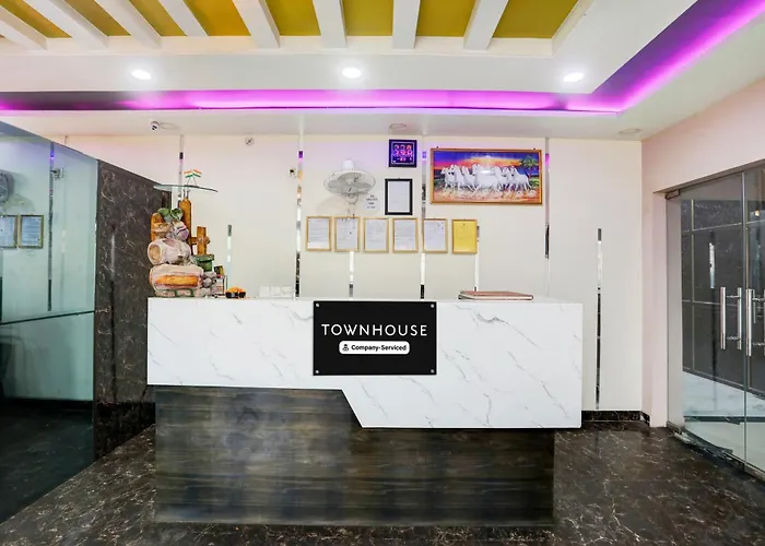 Super Townhouse Gida Near Rto Office