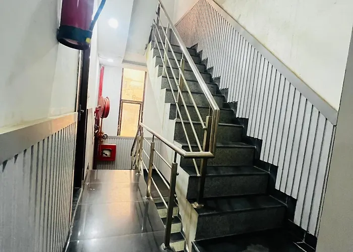 Hotel Green Apple Bareilly