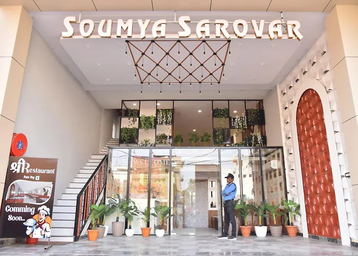 Hotel Soumya Sarovar