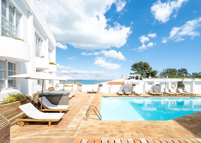 Baluarte Da Vila Apartments Lagos