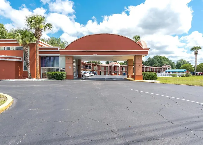 Oyo Hotel Mustang Silver Spring Fl Silver Springs