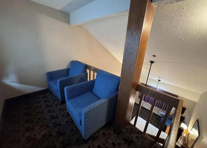Promenade Inn & Suites Oceanfront Seaside
