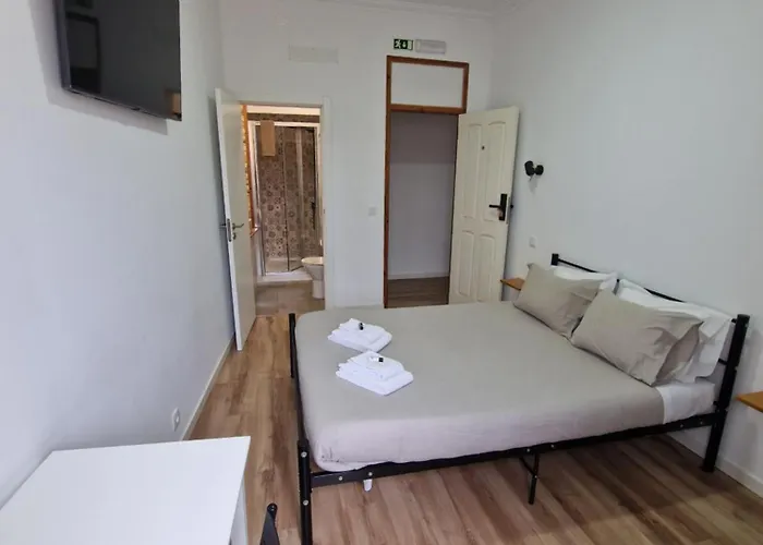Wolley - Peniche Guesthouse