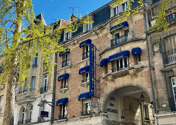 Hôtel des Arcades Reims