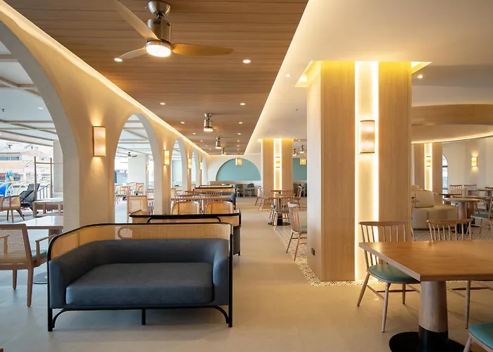 Jomtien Thani Hotel