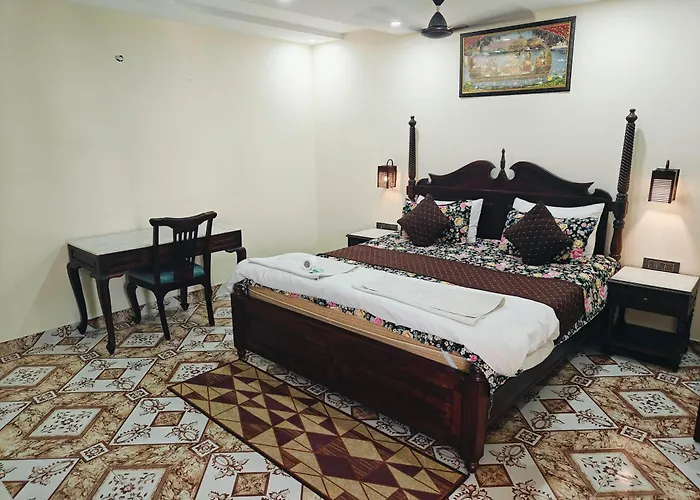 Hotel Tourist Rest House Agra
