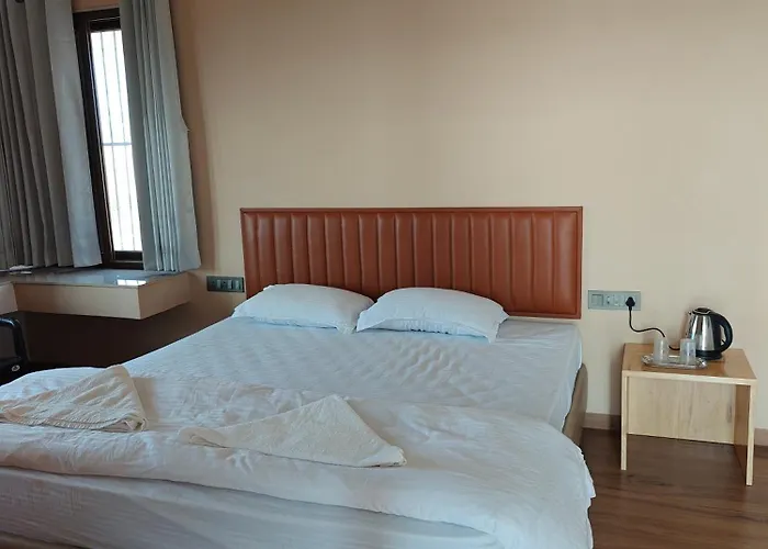 Parin Hotel And Resort