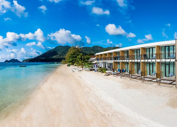 Blue Tao Beach Hotel - SHA Plus