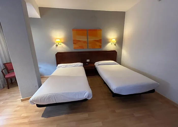 Hotel Unzaga Plaza Éibar