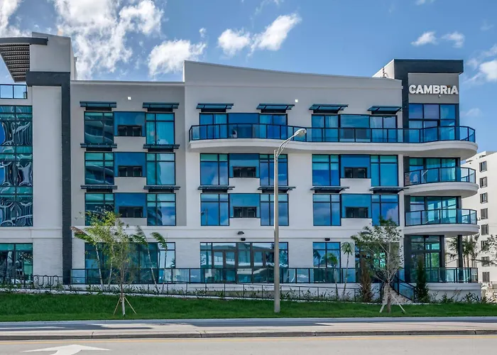 Cambria Hotel Fort Lauderdale Beach