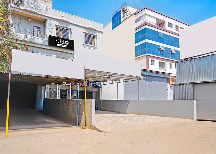 Super Hotel O Hadapsar Formerly Known As Krishna Executive