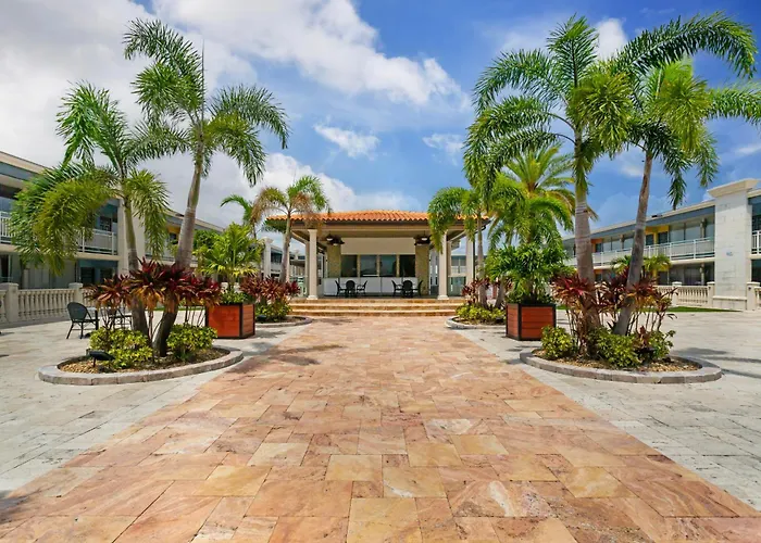 Quality Inn And Conference Center Tampa-Brandon Heartland
