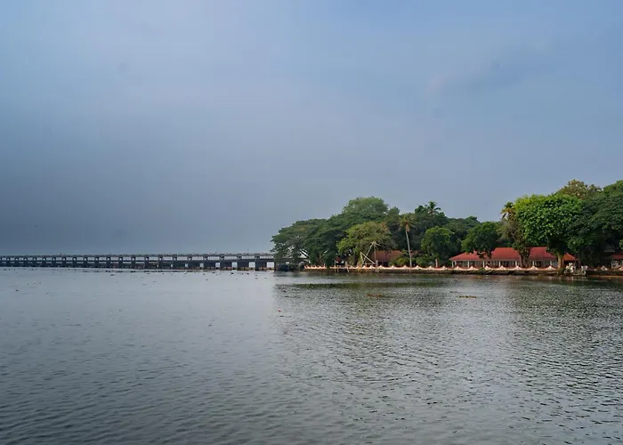Ktdc Kumarakom Gateway Resort Alappuzha