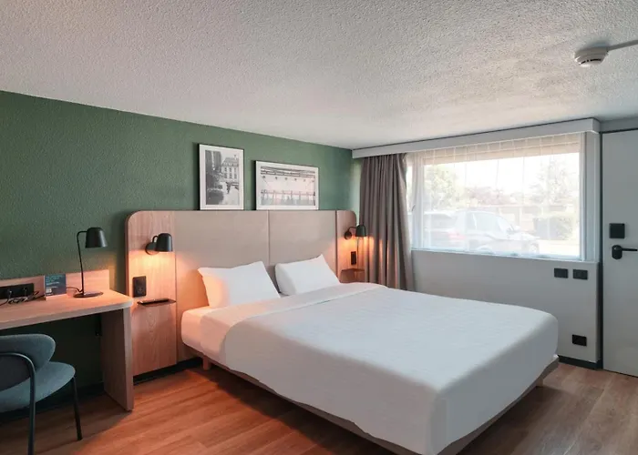 Hotel Campanile Dreux