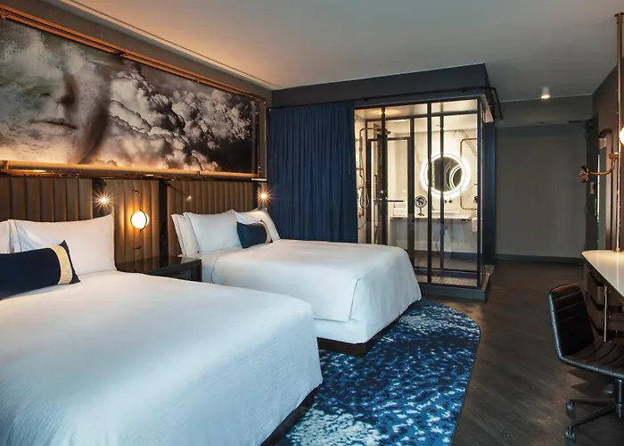 Hotel Emc2, Autograph Collection