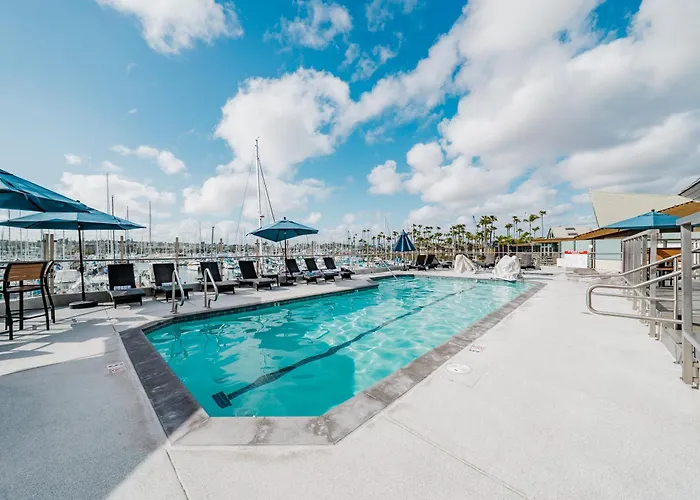 Bay Club Hotel And Marina San Diego