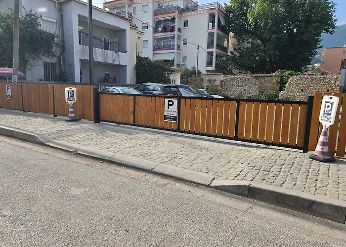 Hotel Veizi