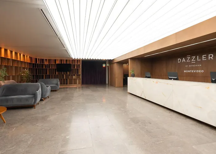 Dazzler By Wyndham Montevideo