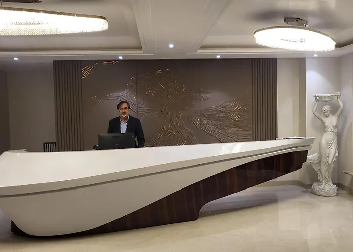 Kingdom Hotel
