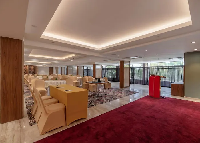 Quality Inn Patria Suites, Rajkot