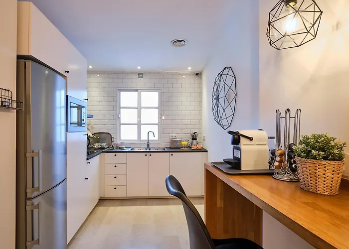 Sweet Sevilla Suites - Smart Hotel