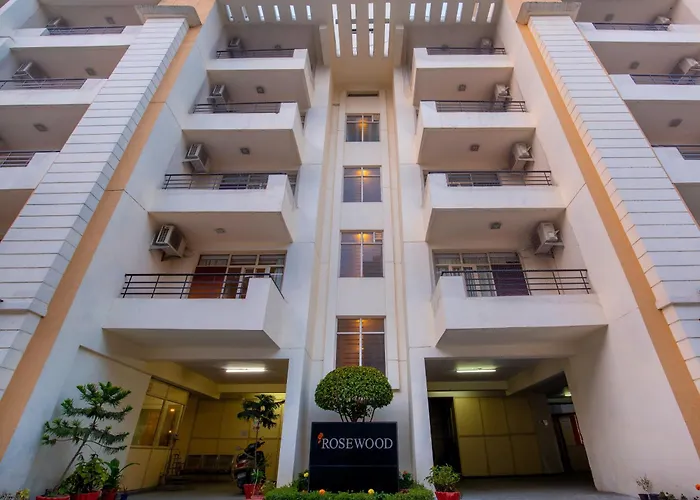 Rosewood Apartment Hotel Pantnagar